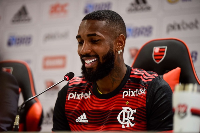 O coringa Gerson voltou ao Flamengo depois de passagem sem brilho no Olympique de Marseille 