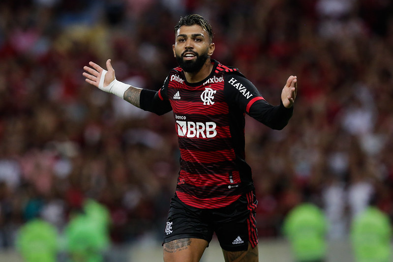 Gabigol comemora gol marcado pelo Flamengo contra o Bangu