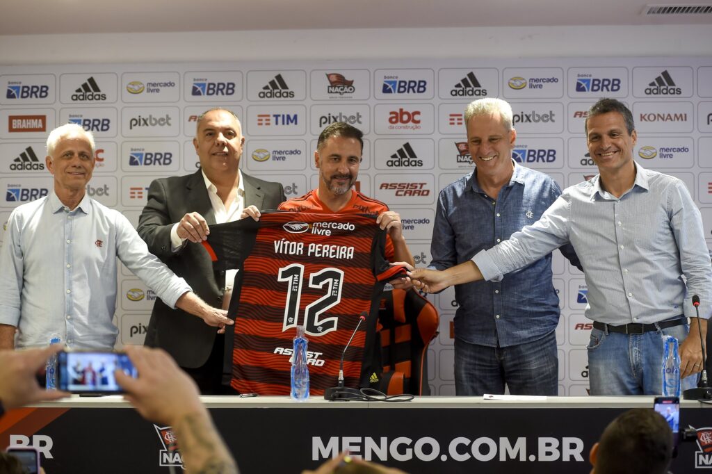 No Flamengo de 2023, Vitor Pereira e Marcos Braz podem repetir Carpegiani e Rodrigo Caetano em 2018