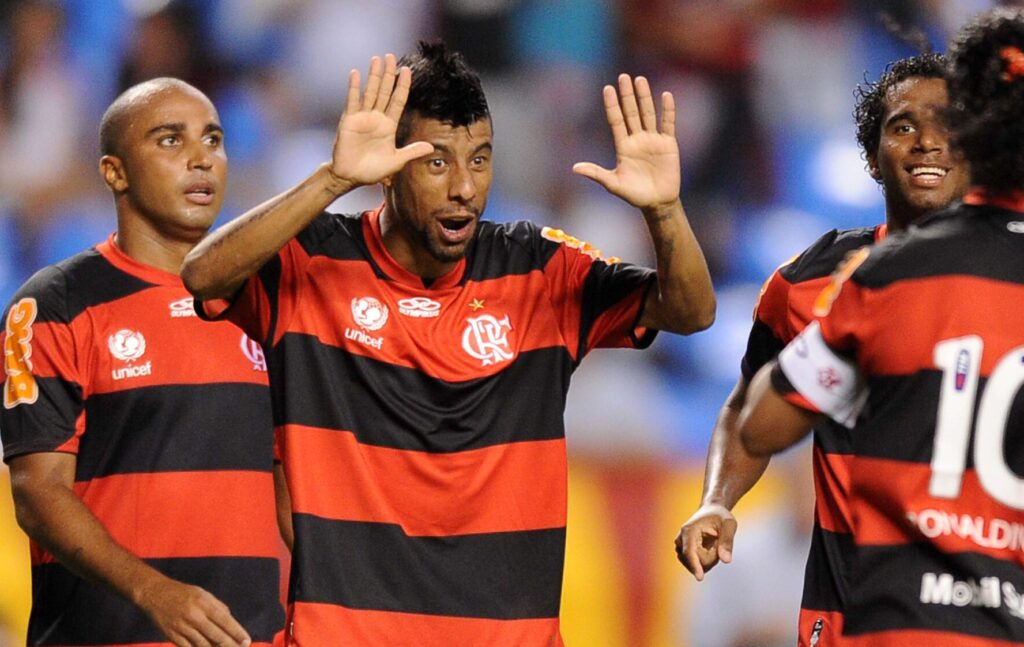 Léo Moura em época de Flamengo