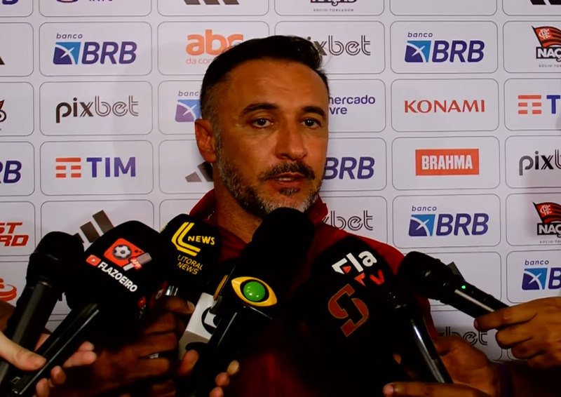 Vitor Pereira em entrevista coletiva do Flamengo