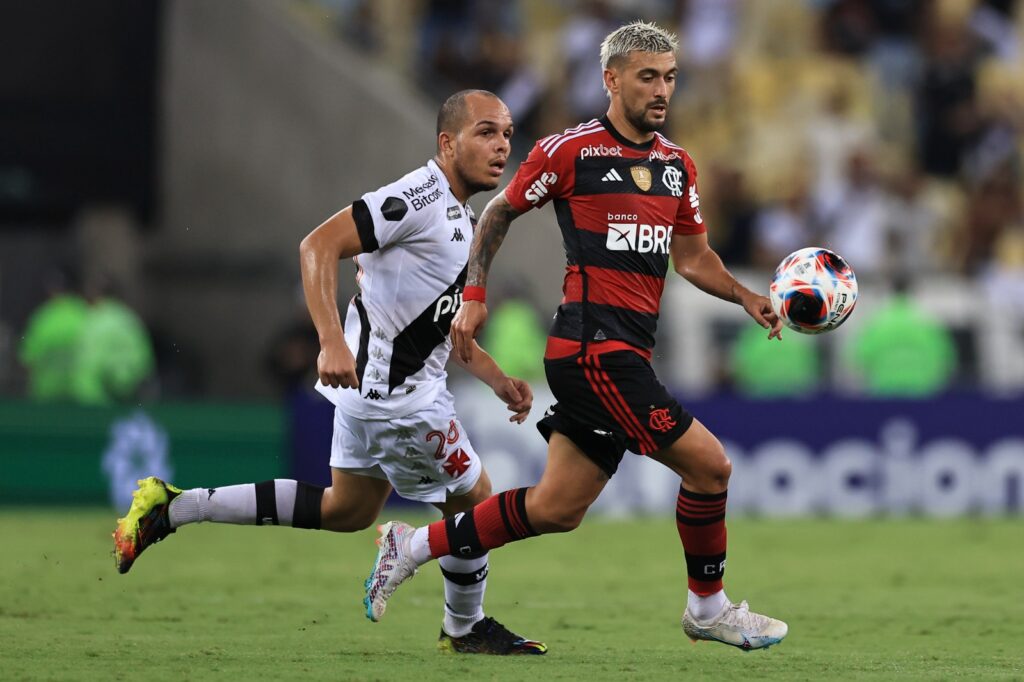 Arrascaeta em jogo do Flamengo contra o Vasco pelo Carioca; FERJ divulgou borderô da partida