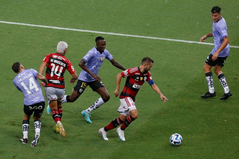 Flamengo perdeu a REcopa nos pênaltis; Arrascaeta errou sua cobrança