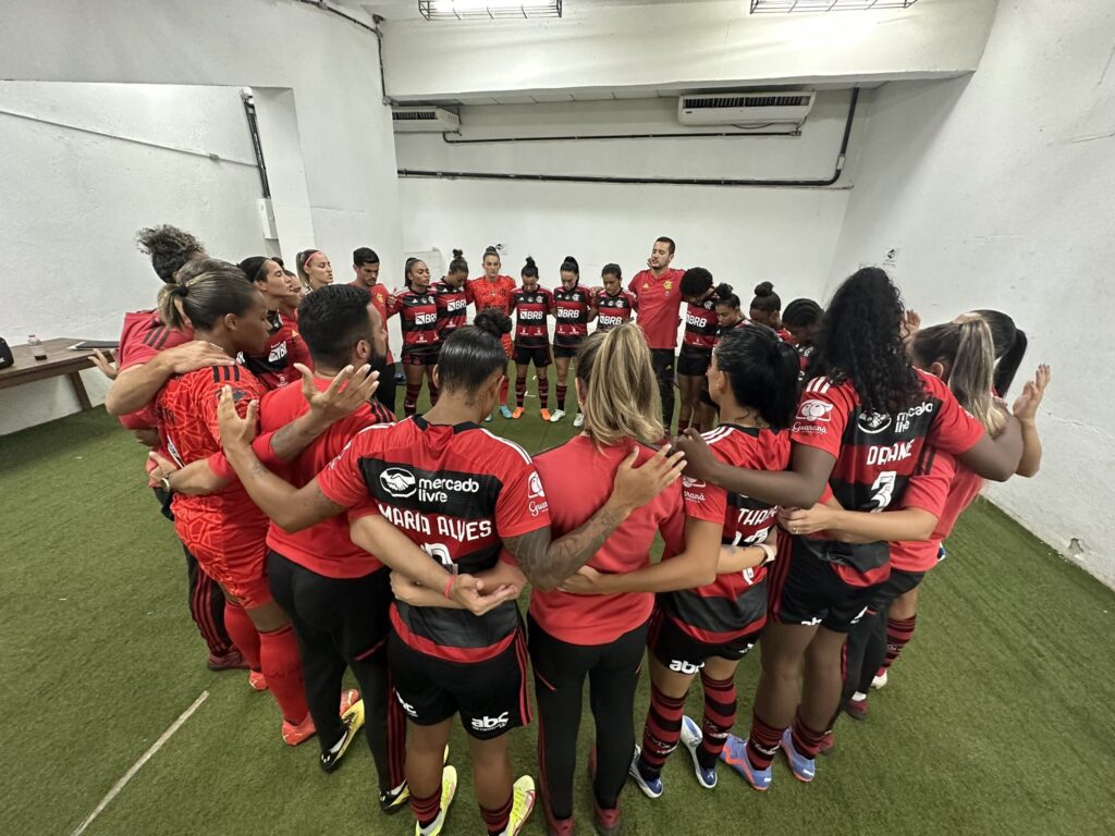 Flamengo e Avaí se enfrentam pelo Brasileirão Feminino