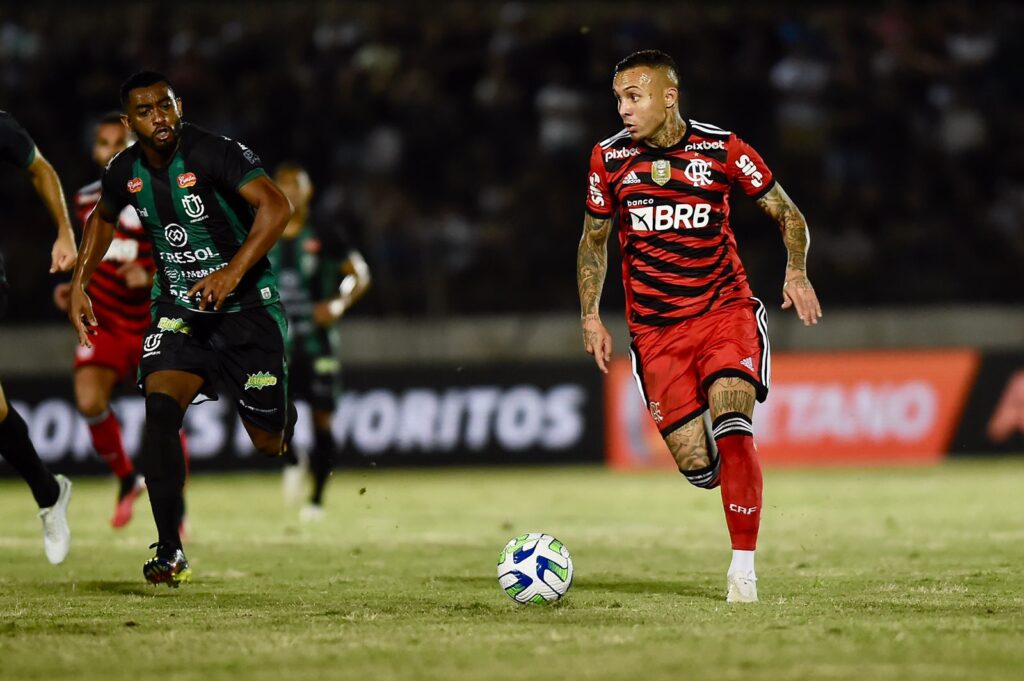 Cebolinha em campo pelo Flamengo na Copa do Brasil; Jorge Jesus, Gabigol e as últimas notícias