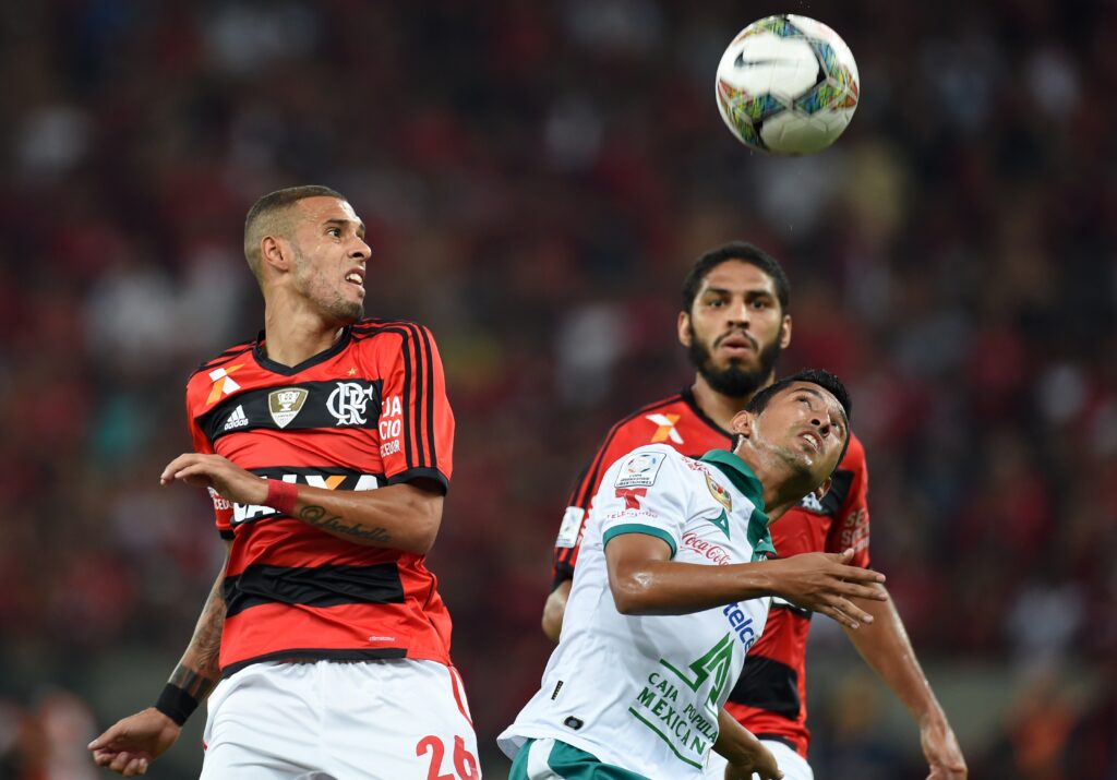Flamengo e León em 2014