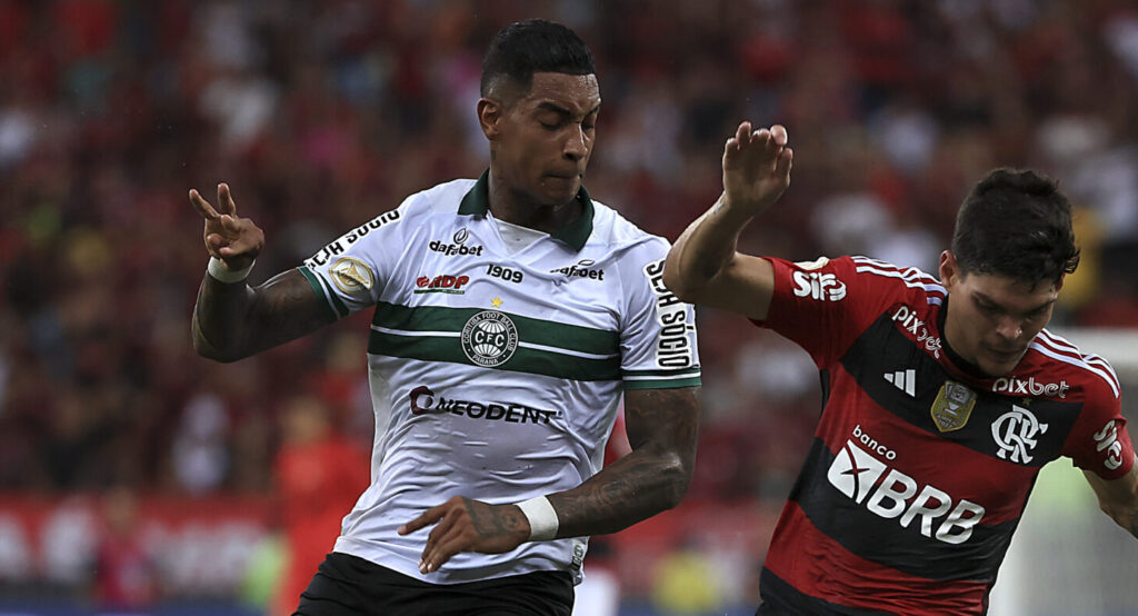 Alef Manga Flamengo v Coritiba - Brasileirao 2023