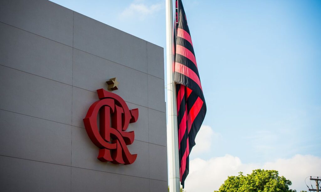 Flamengo e clubes da libra assina acordo com fundo Mubadala para benda de direitos de transmissão