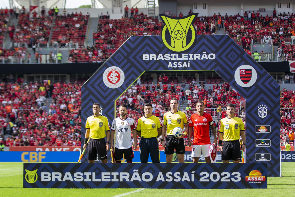Flamengo e Internacional se enfrentaram pelo Brasileiro