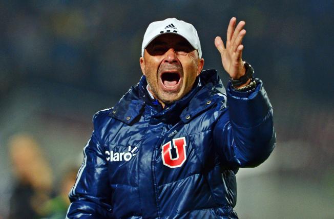Sampaoli retorna à Libertadores em busca de superar feito na Universidad de Chile