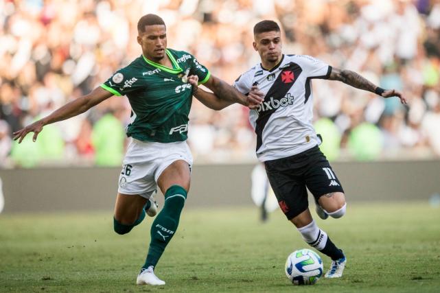 Vasco vai pedir para jogar no Maracanã em dia seguinte a jogo do Fluminense