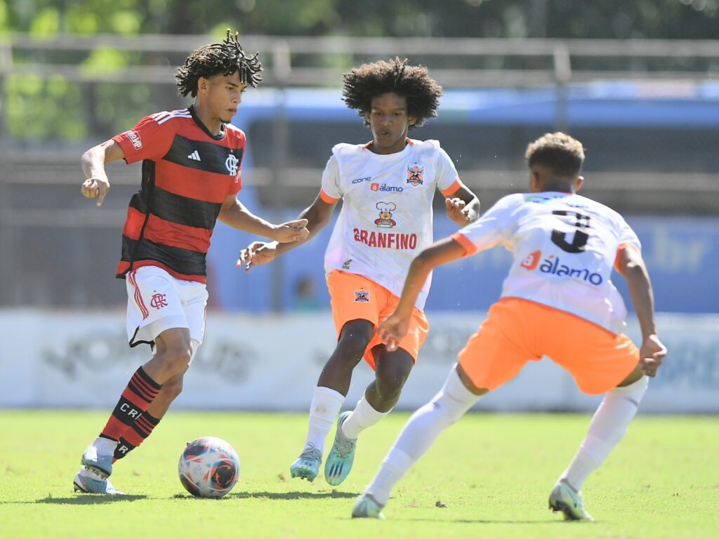 Flamengo sofre goleada para o Nova Iguaçu pela Copa Rio Sub-17