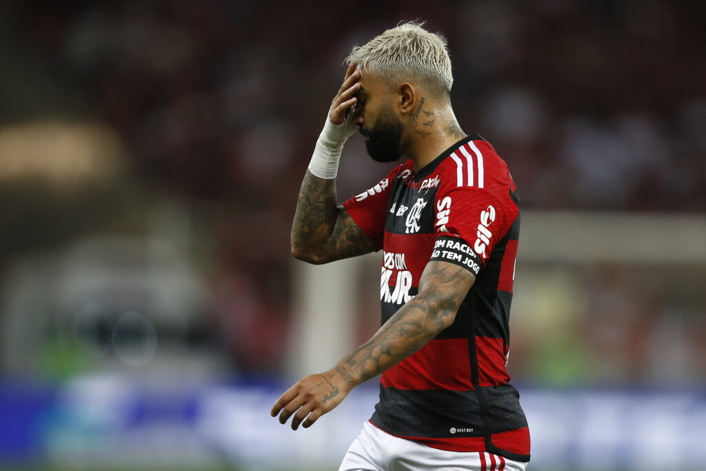 Gabigol do Flamengo perde pênalti contra o Cruzeiro