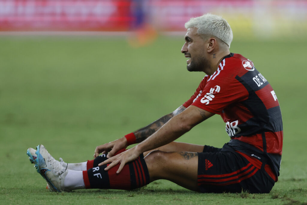 Arrascaeta pode ter nova lesão no Flamengo