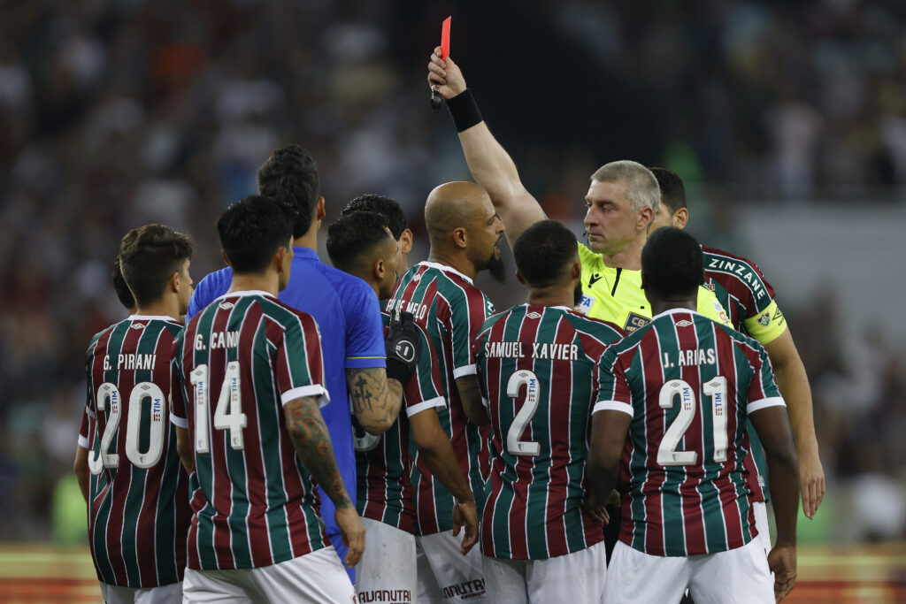 Fluminense tem mais do triplo de desfalques do Flamengo para Copa do Brasil