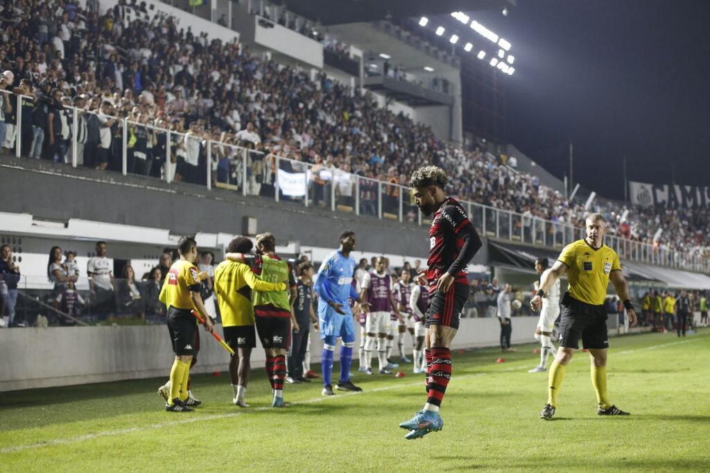 Onde assistir e provável escalação de Flamengo x Santos pelo Campeonato Brasileiro