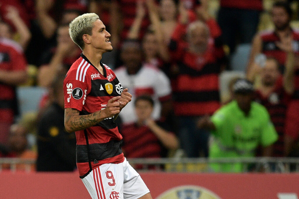 Pedro comemora gol pelo Flamengo em jogo contra o Aucas na Libertadores; veja os melhores momentos