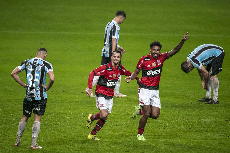 Com show de Vitinho, Flamengo goleou o Grêmio na Copa do Brasil 2021; relembre