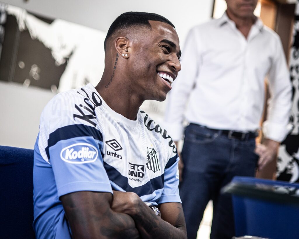 Jean Lucas, cria do Flamengo, é o novo reforço do Santos