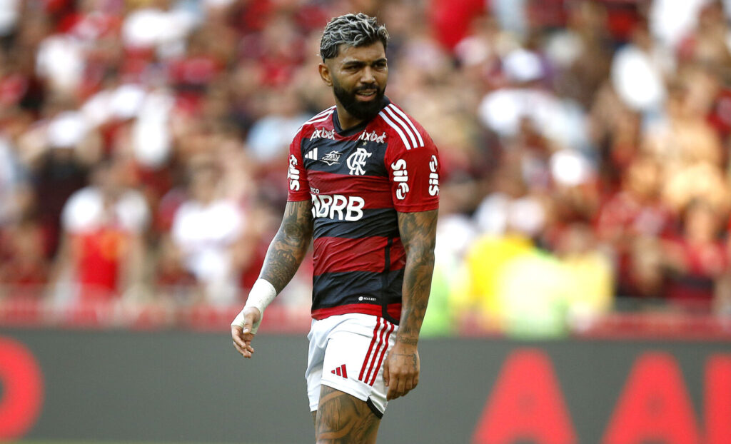 Gabigol joga mal contra o América-MG e Flamengo decepciona no Maracanã