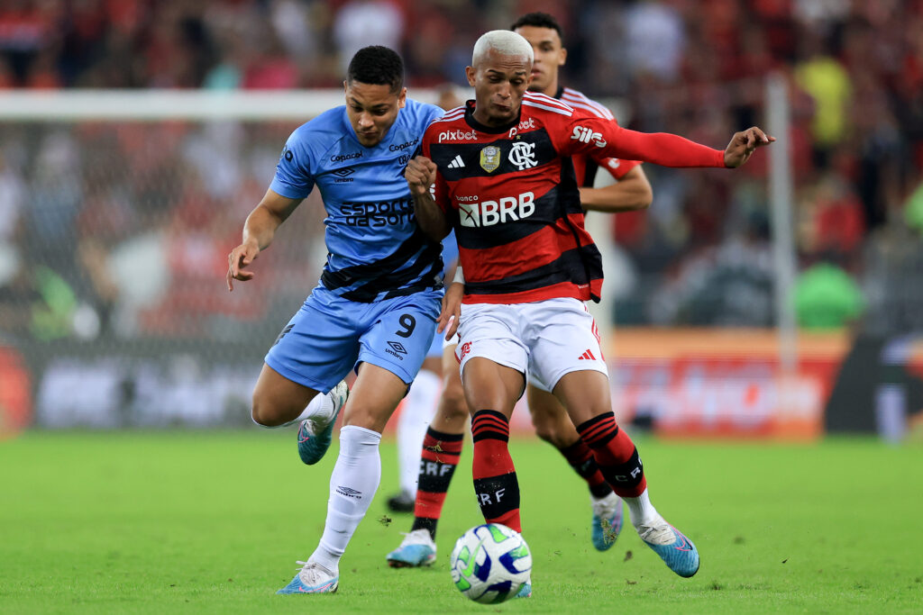 Flamengo e Athletico-PR duelaram pela primeira partida das quartas de final da Copa do Brasil