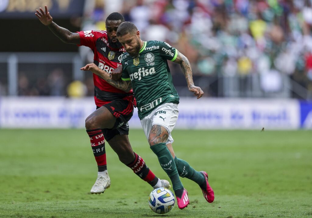 Onde assistir e provável escalação de Flamengo x Palmeiras pelo Campeonato Brasileiro