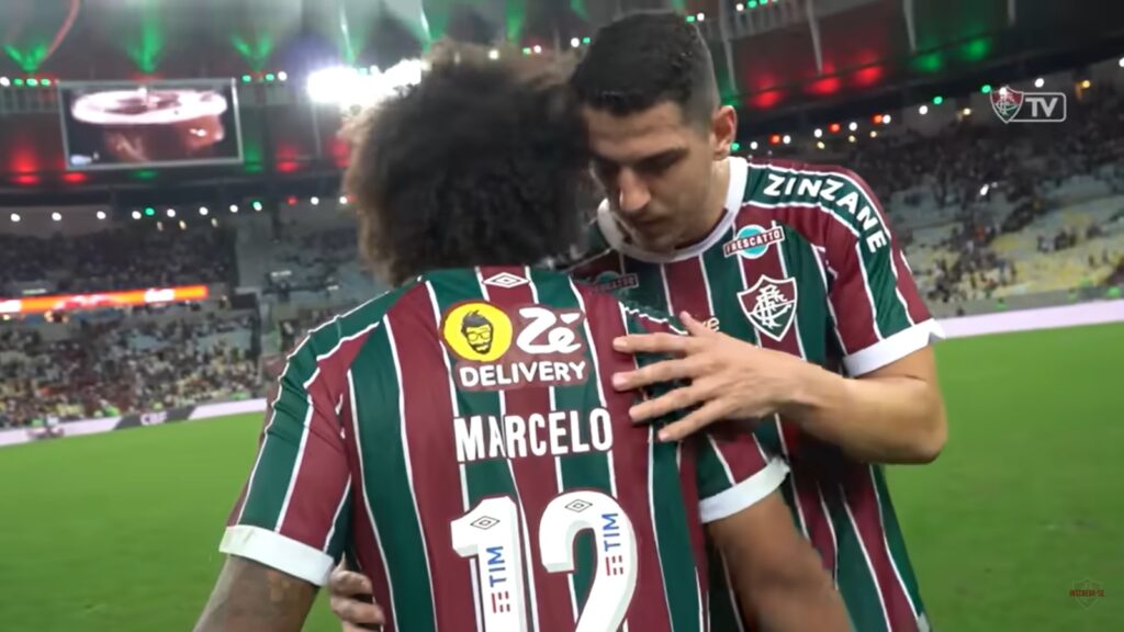 Marcelo diz a Nino que Luiz Araújo quase quebrou sua perna