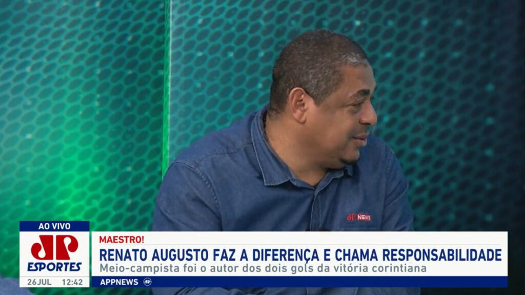 Vampeta compara elenco do Flamengo com rivais