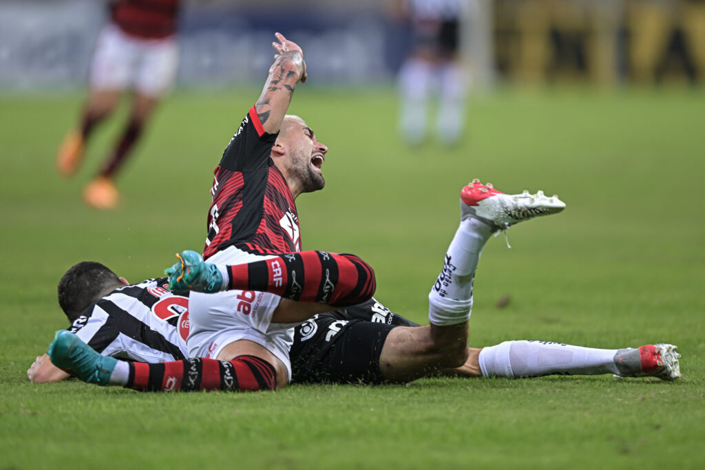 Atlético-MG x Flamengo: vidente prevê resultado pela 17ª rodada