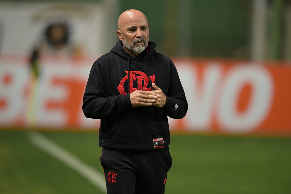 Sampaoli em jogo do Flamengo; treinador concedeu entrevista depois de vitória sobre o Coritiba