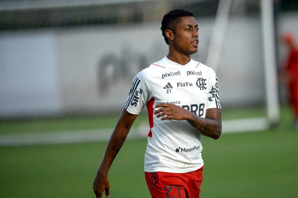 Bruno Henrique, durante treino do Flamengo