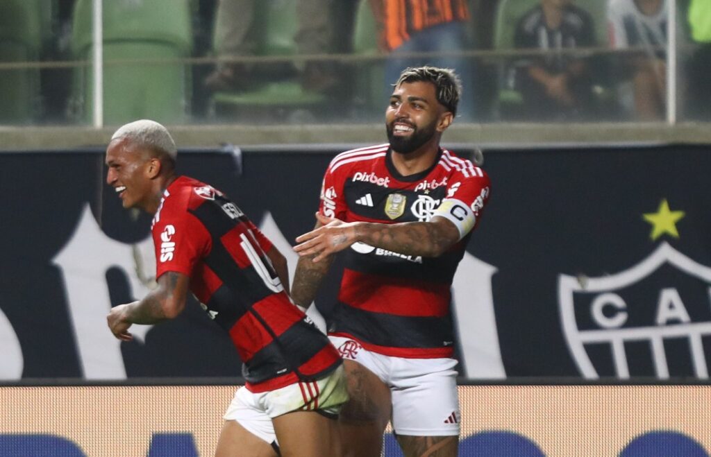 Wesley decidiu a contenda entre Flamengo e Atlético Mineiro