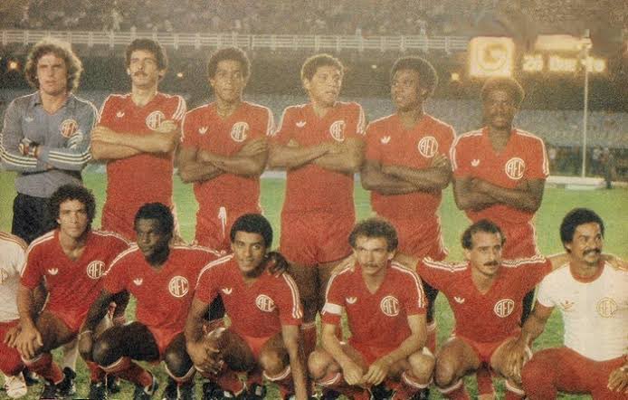 Time do América campeão do Torneio dos Campeões, em 1982. Clube carioca entrou no lugar do Flamengo.
