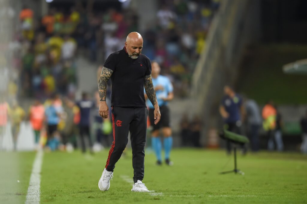 Fotos da derrota do Flamengo para o Cuiabá pelo Campeonato Brasileiro