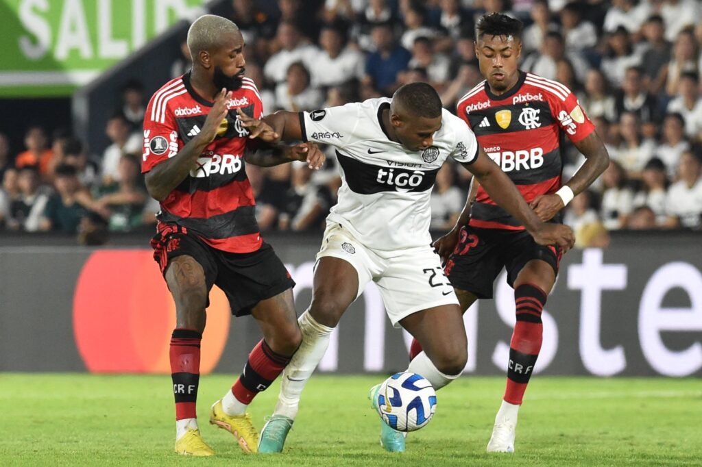 Flamengo e Olimpia se enfrentaram pela Libertadores