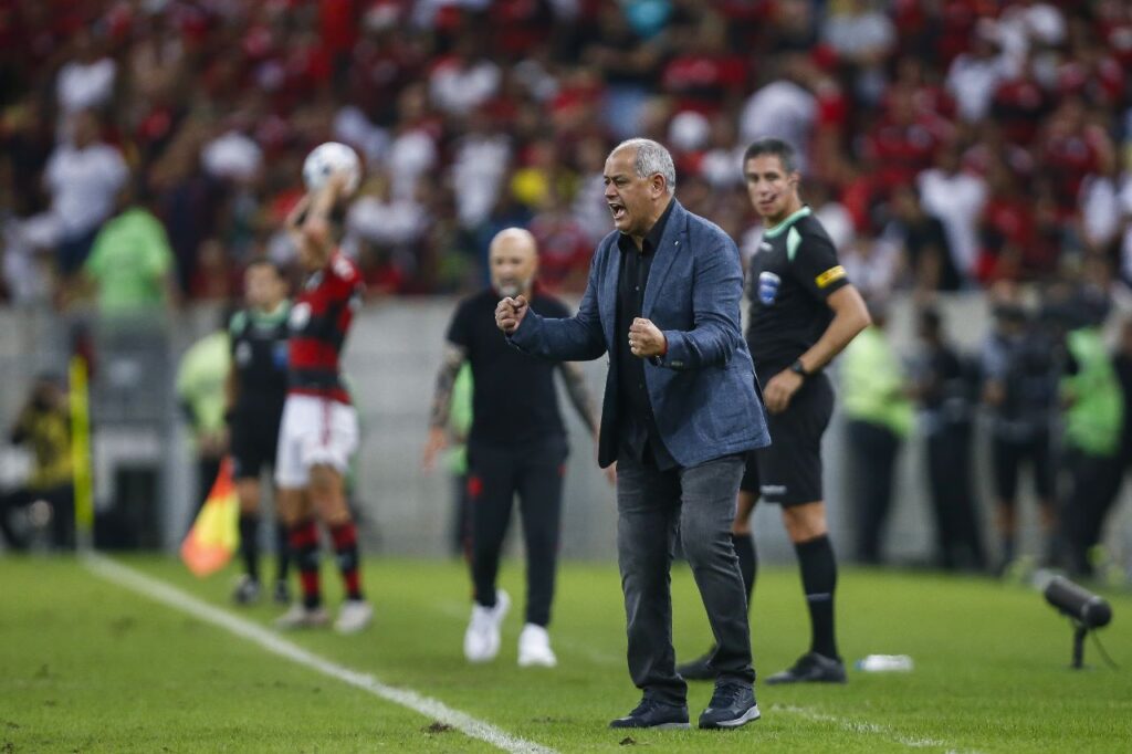 Técnico do Olimpia confia na classificação contra o Flamengo