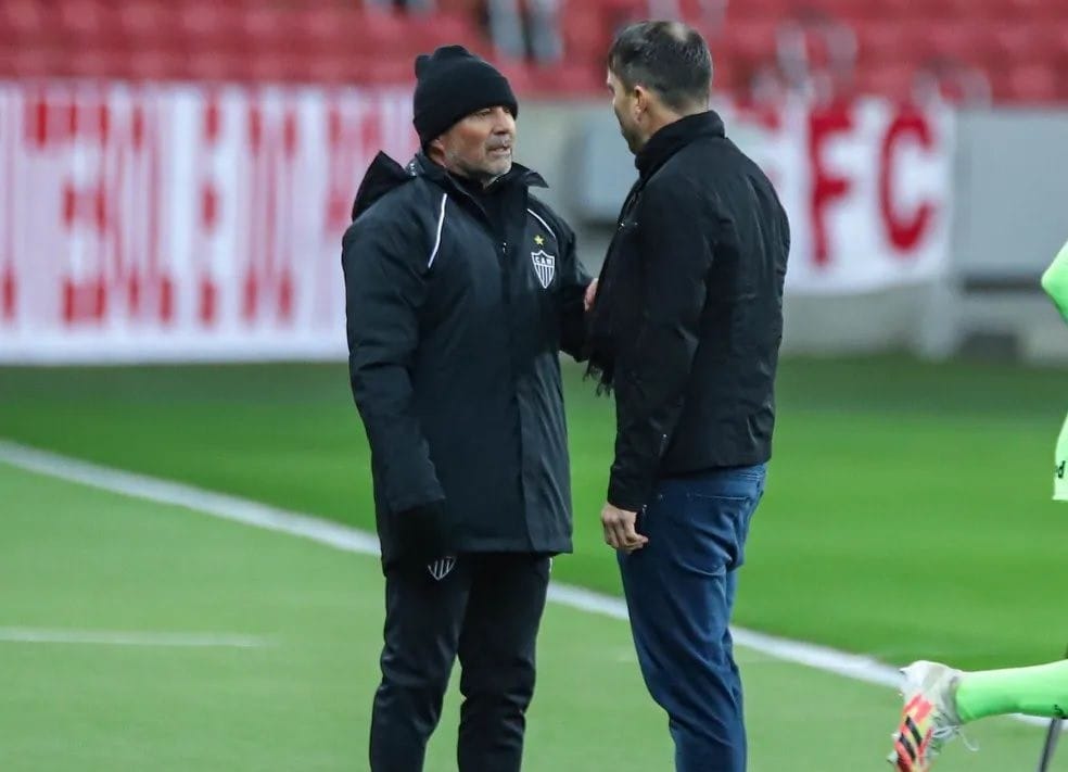 Sampaoli e Coudet só se enfrentaram uma vez; saiba quem levou a melhor