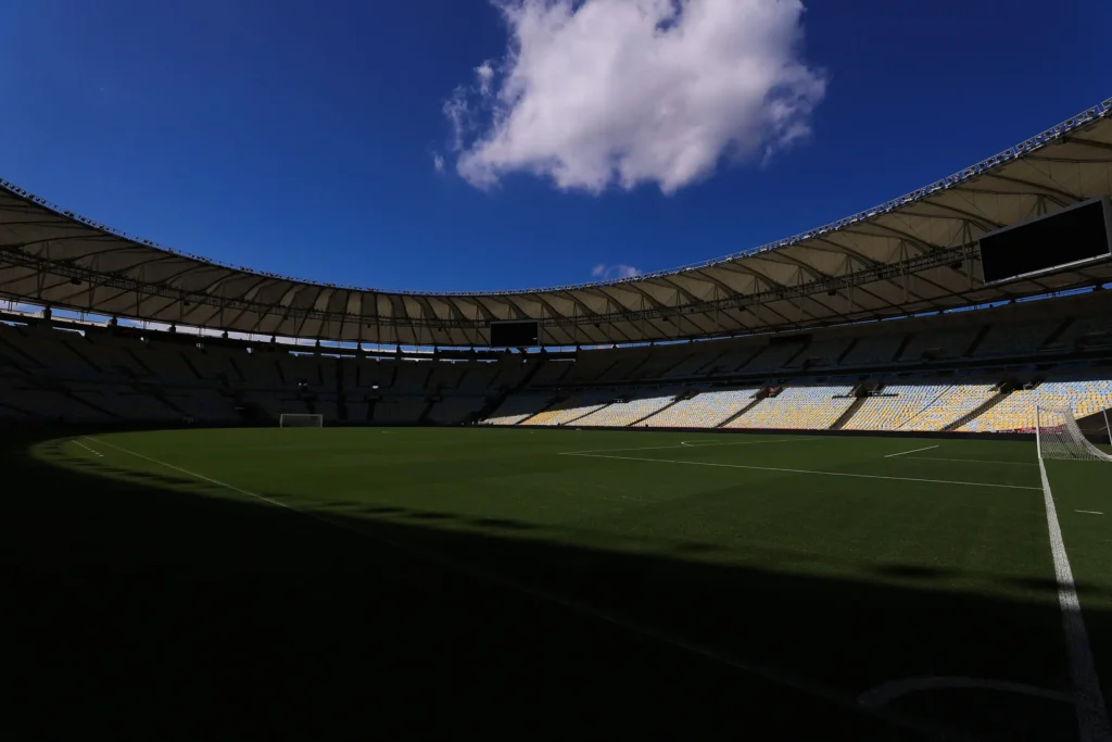 Maracanã antes de jogo do Flamengo; Governo do Rio cria comissão para fiscalizar gestão de Fla-Flu no estádio