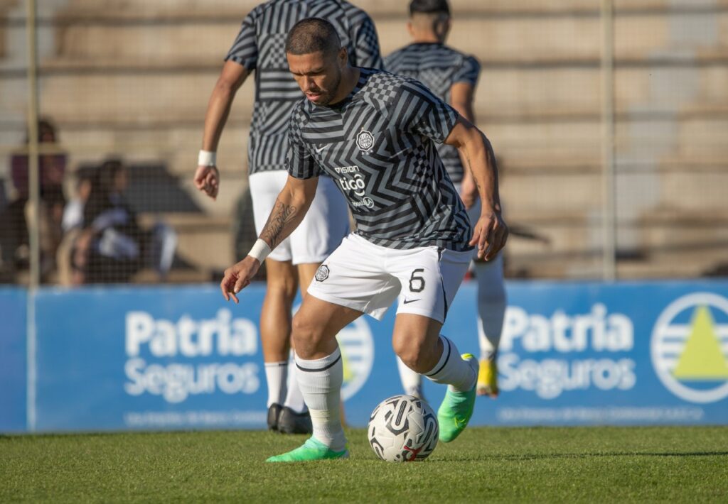 Richard Ortiz, capitão do Olimpia, falou sobre o jogo contra o Flamengo, pela Libertadores