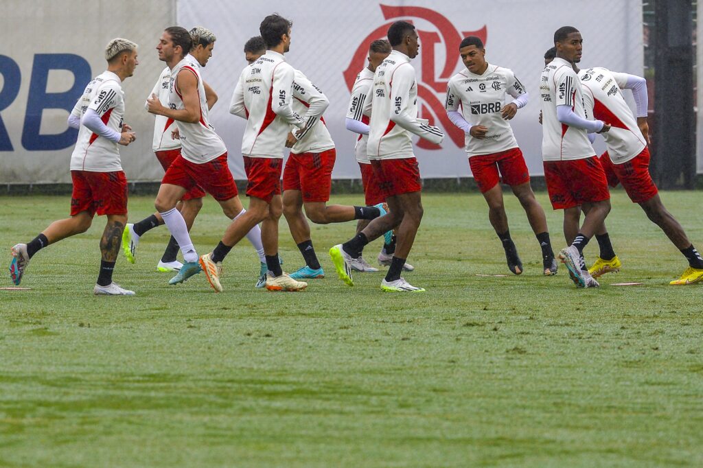 Flamengo divulga lesão de última hora e ganha problema para escalar time titular
