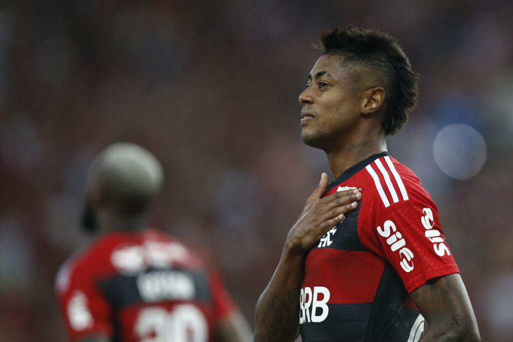 Jornalista diz que Bruno Henrique, do Flamengo, merecia chance em convocação de Diniz na Seleção Brasileira