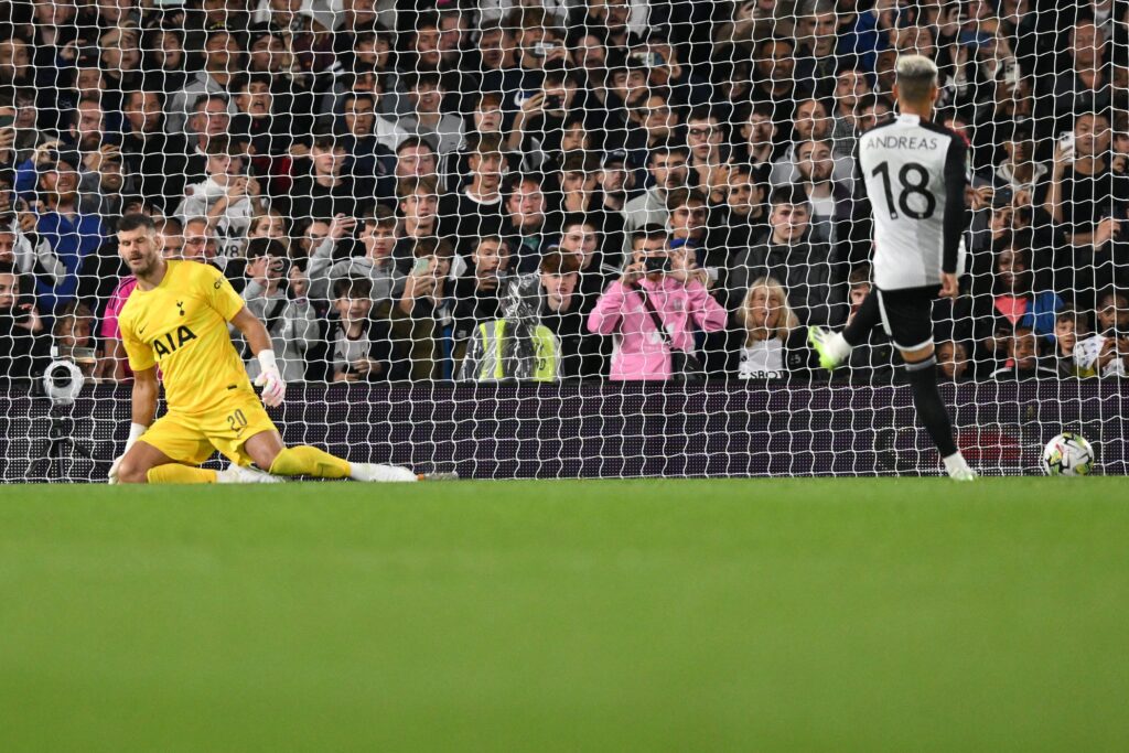 Com Muniz titular e Andreas 'debochado', Fulham elimina Tottenham
