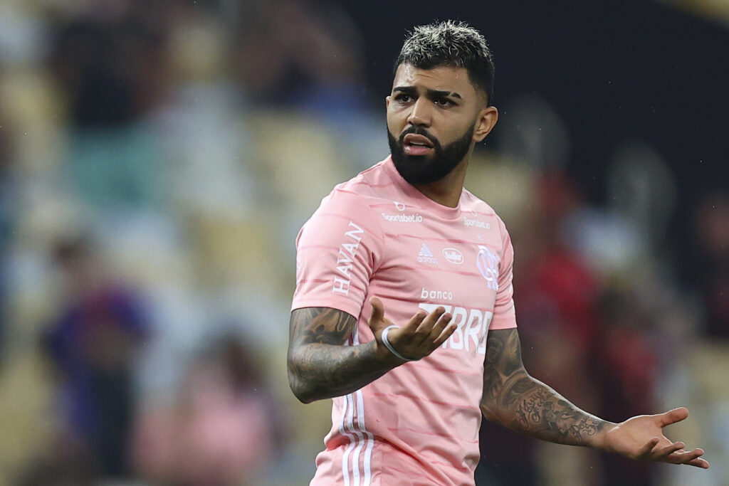 Gabigol, assim como Pedro, também já foi punido pelo Flamengo