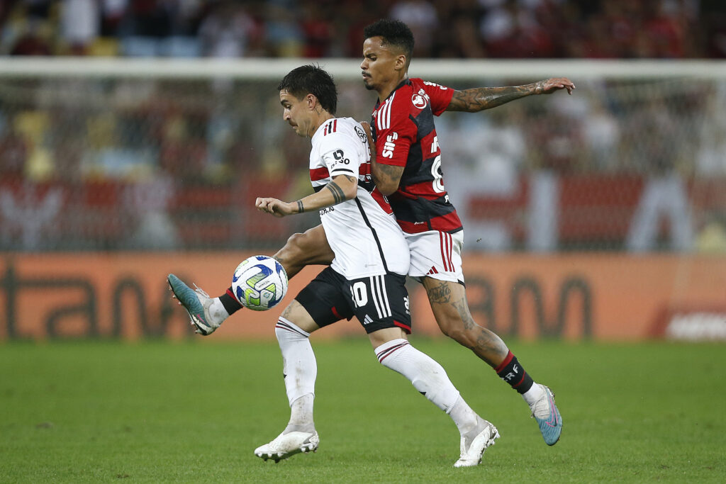 Flamengo empatou com o São Paulo pelo Brasileirão