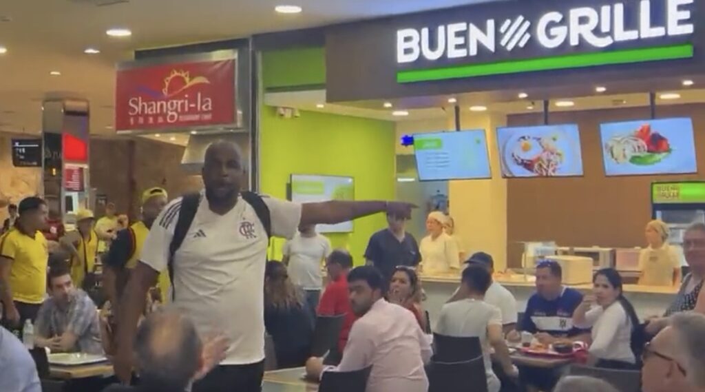 Torcedores do Flamengo sofrem racismo em shopping no Paraguai; veja vídeo