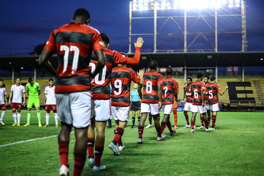 Dois jogadores do Flamengo são convocados para Seleção Brasileira Sub-17