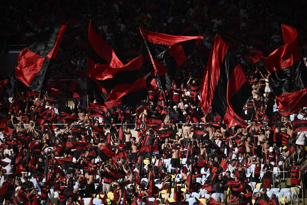 Torcida do Flamengo em jogo contra o São Paulo, pela Copa do Brasil