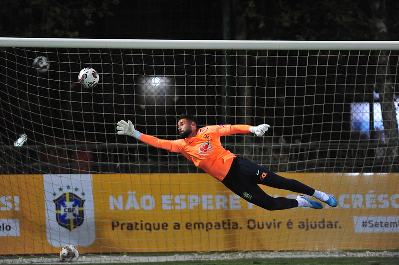 Matheus Cunha demonstra maturidade ao analisar gol sofrido na Seleção Olímpica