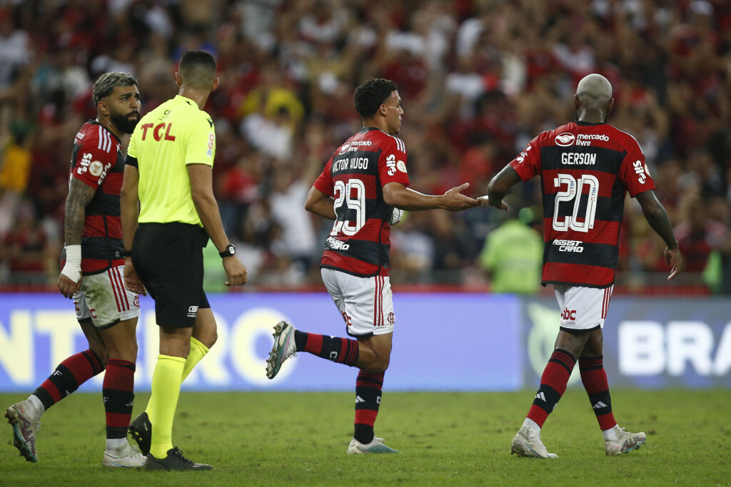 Entenda porque o Flamengo tem uma das piores defesas da Série A mesmo com Matheus Cunha, Fabrício Bruno e Léo Pereira em grande fase