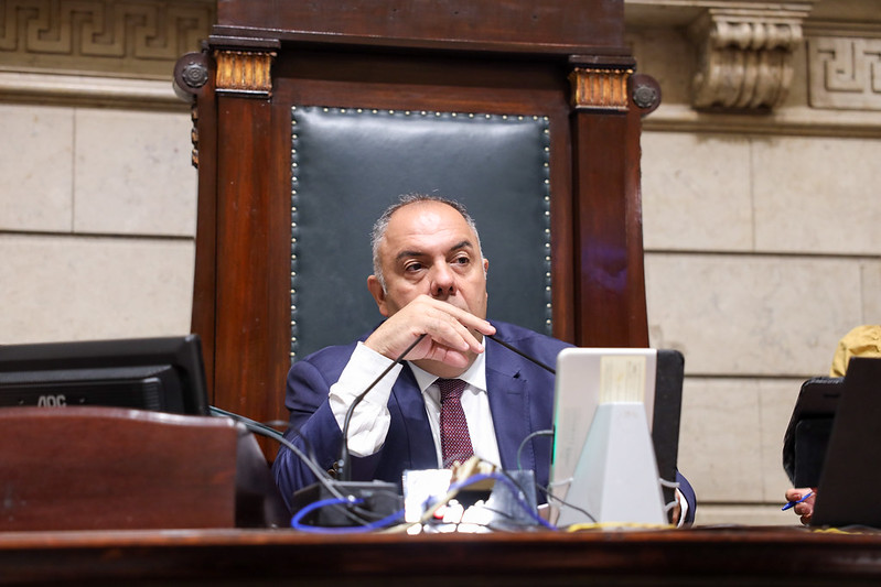Câmara desiste de sessão que votaria projeto assinado por Marcos Braz